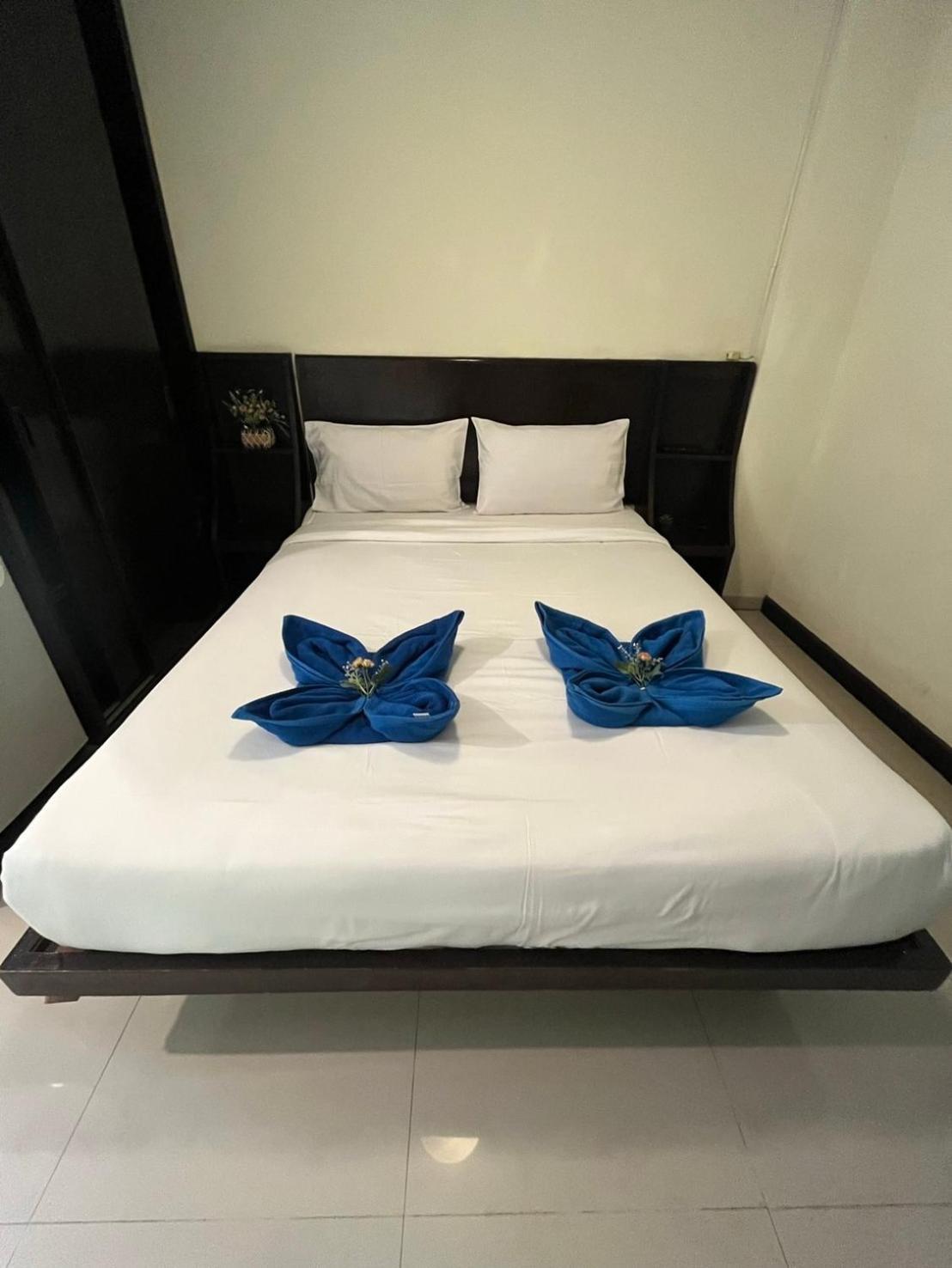 Blueskyhouse Patong酒店 外观 照片