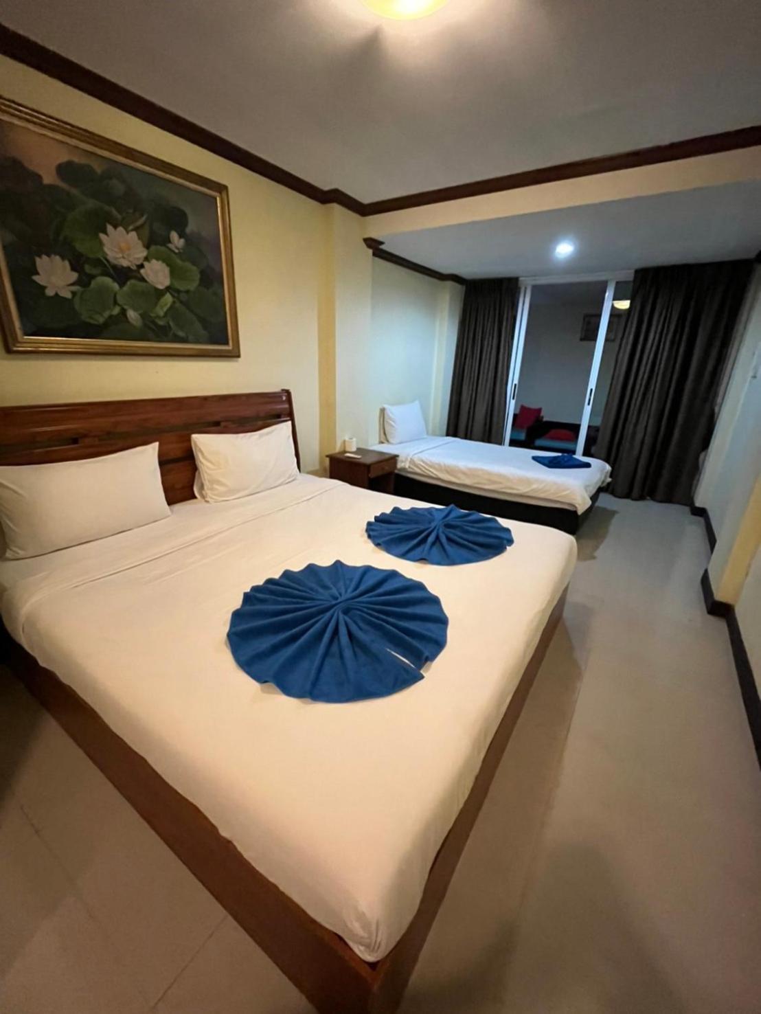 Blueskyhouse Patong酒店 外观 照片