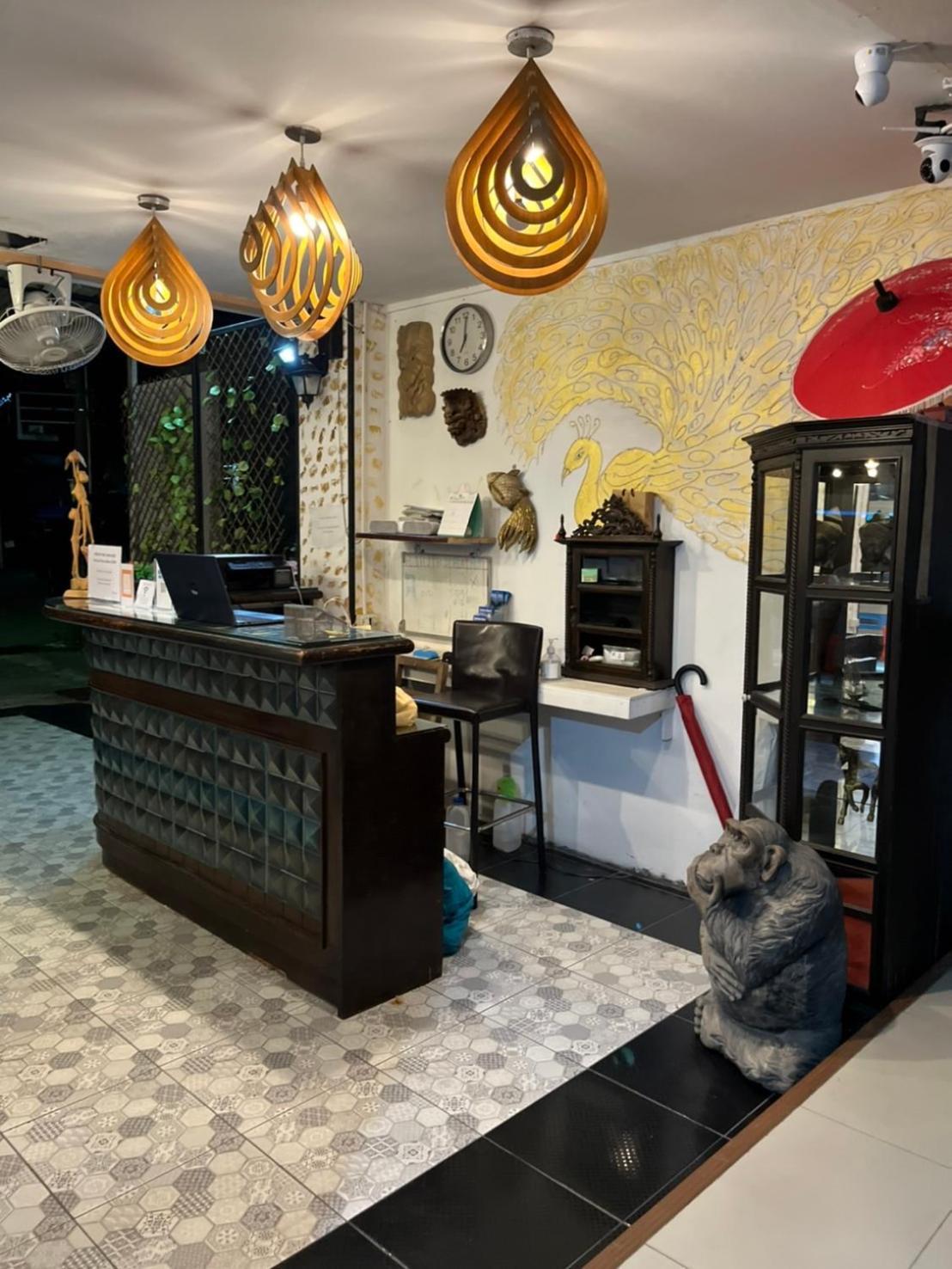 Blueskyhouse Patong酒店 外观 照片