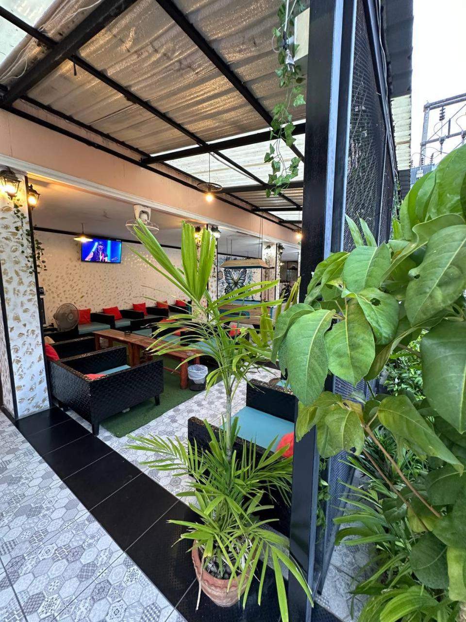 Blueskyhouse Patong酒店 外观 照片